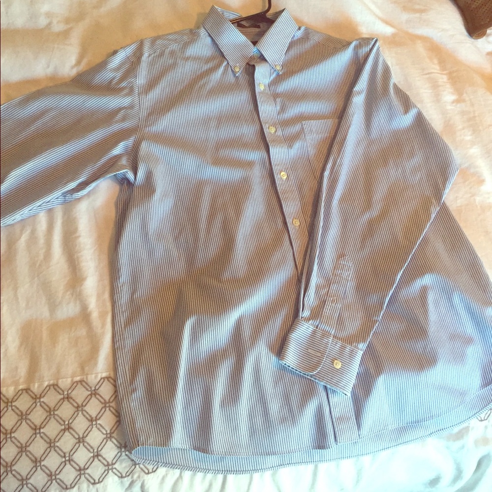 Eddie Bauer wrinkle resistant, Relax Fit Shirt